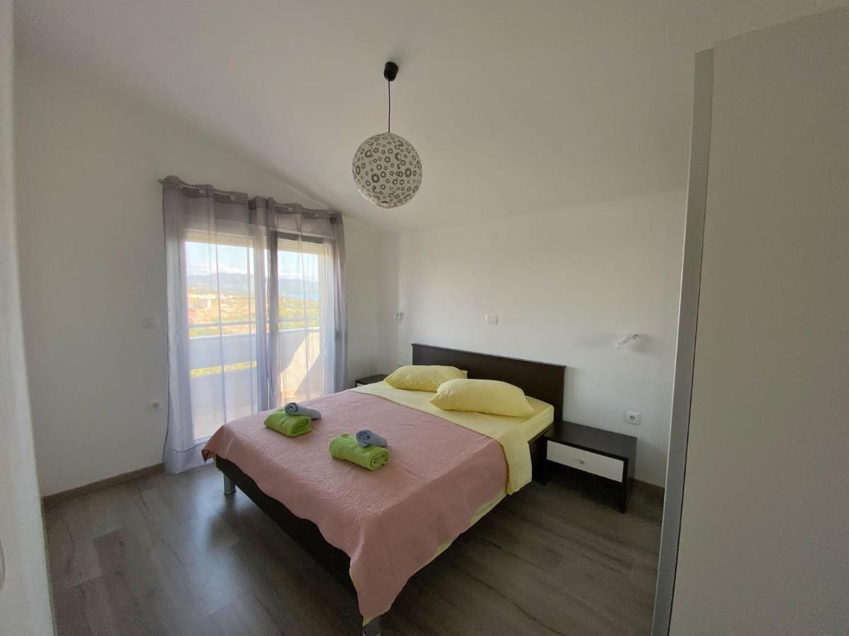 Apartments With A Parking Space Maslenica, Novigrad - 12636 Ясенице Экстерьер фото